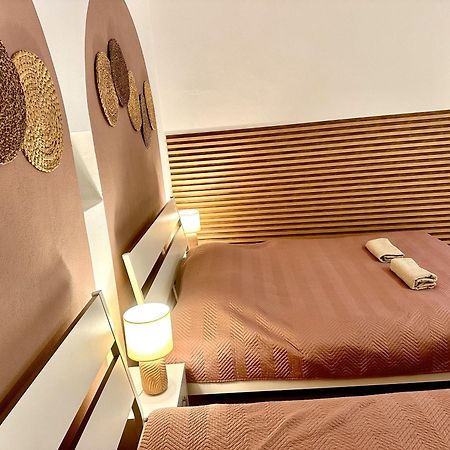 Apartment Kate - Old Town Братислава Экстерьер фото
