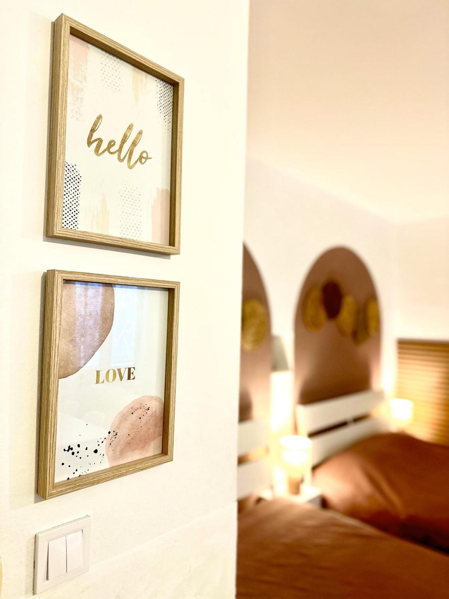 Apartment Kate - Old Town Братислава Экстерьер фото